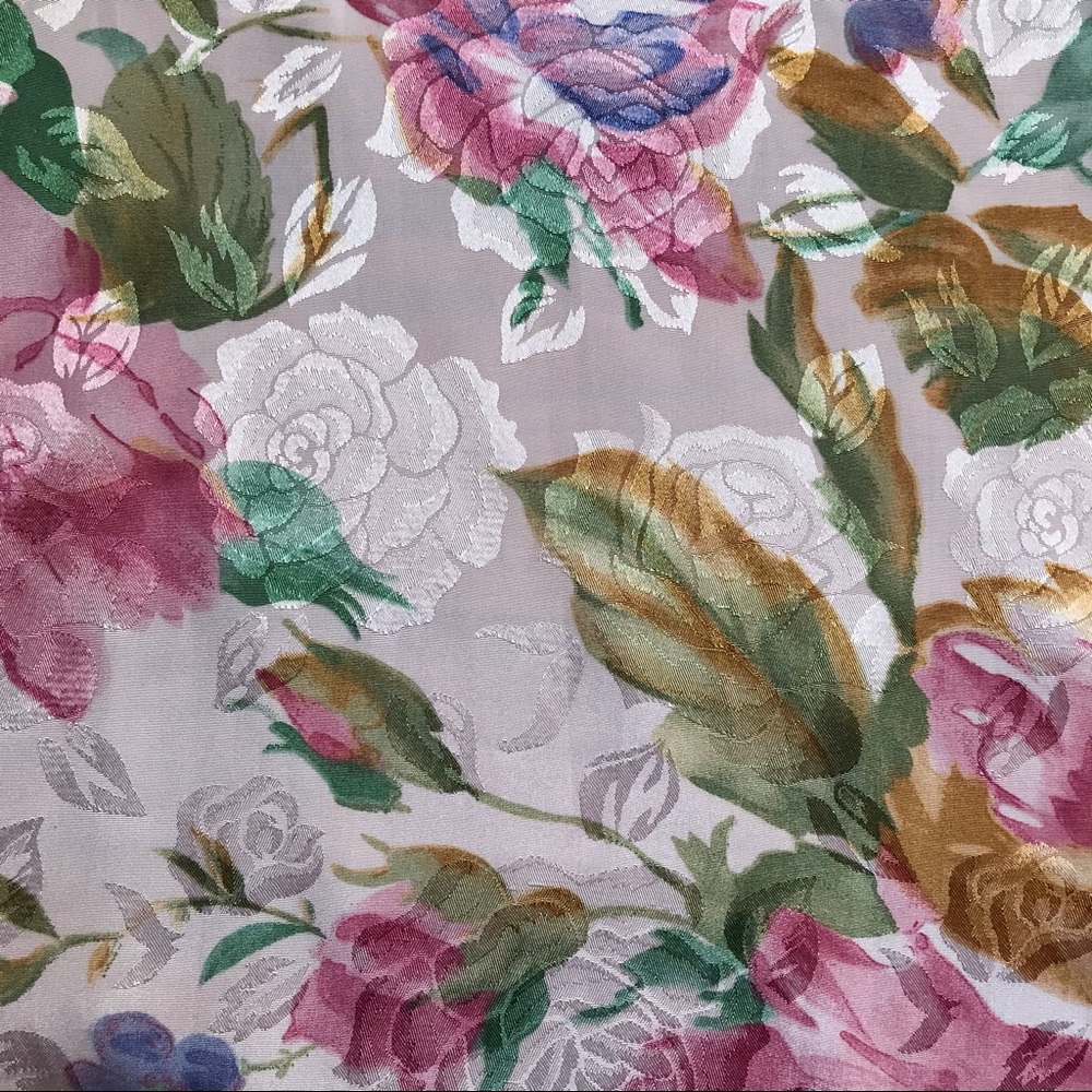 MaryAnn’s Boutique Floral Cream Vintage Multi-Color Robe, EUC, L - Picture 16 of 16